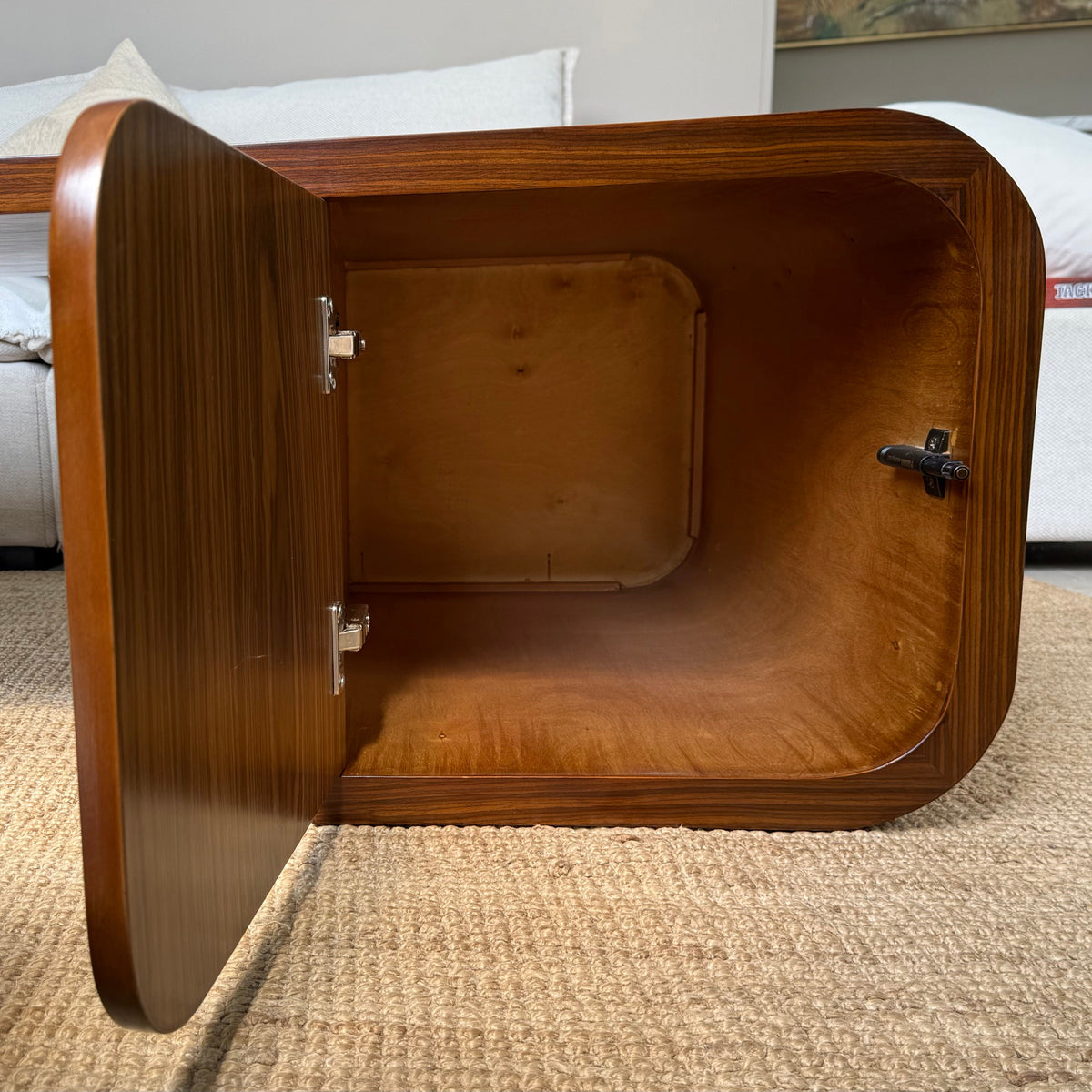 Cove Table