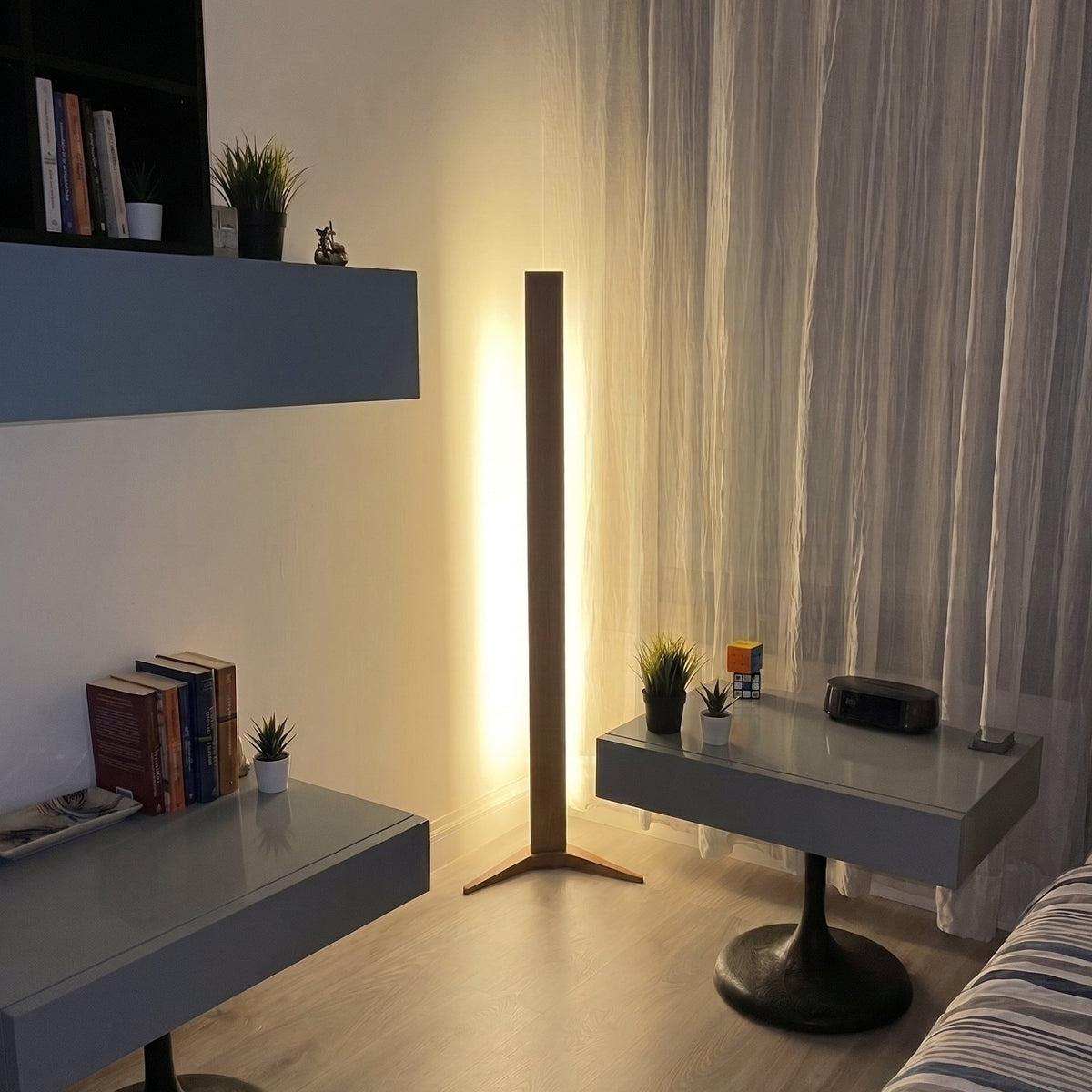The Corner Lamp